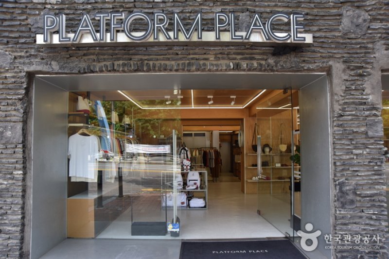 プラットフォームプレイス（漢南店）[韓国観光品質認証]（플랫폼 플레이스(한남점)[한국관광품질인증/Korea Quality]） (16/30)