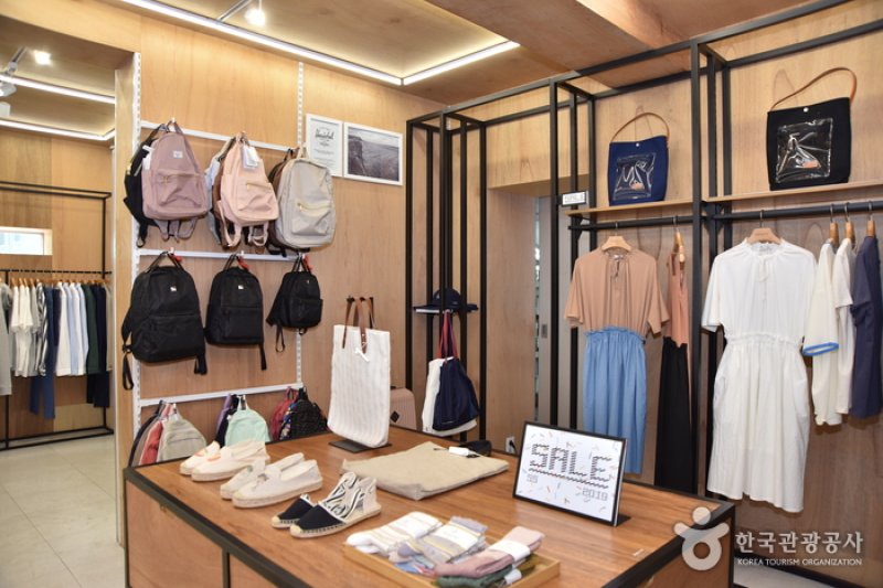 プラットフォームプレイス（漢南店）[韓国観光品質認証]（플랫폼 플레이스(한남점)[한국관광품질인증/Korea Quality]） (26/30)