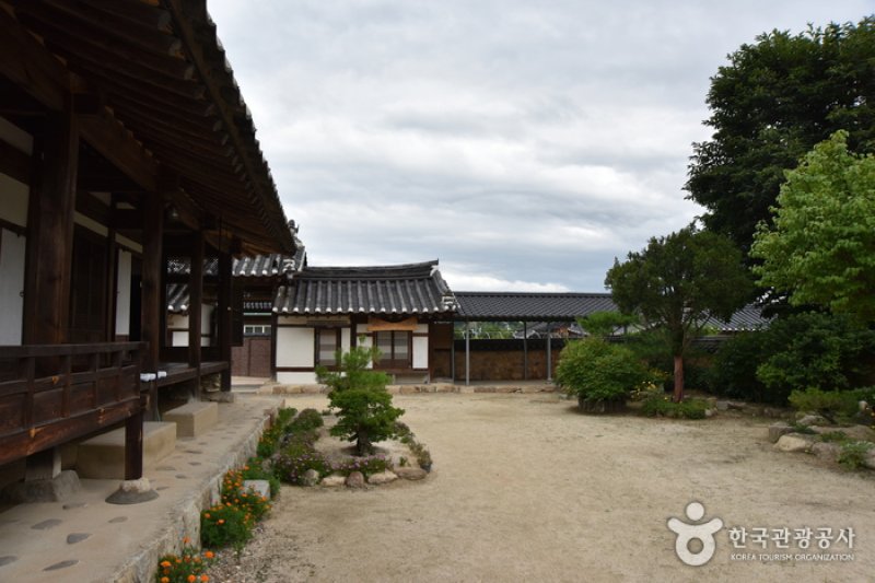 所岡古宅[韓国観光品質認証]（소강고택[한국관광품질인증제/ Korea Quality]） (9/37)