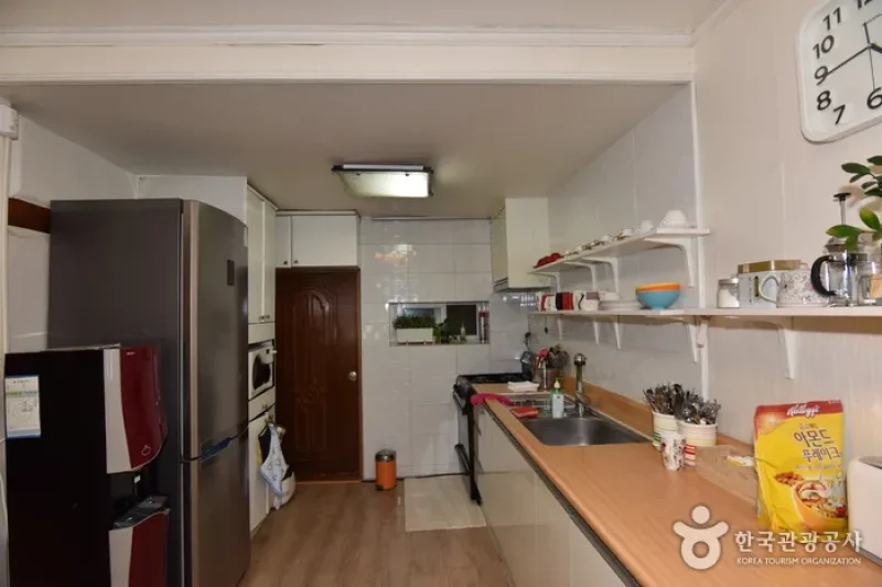 モコジ・ゲストハウス (4/26)