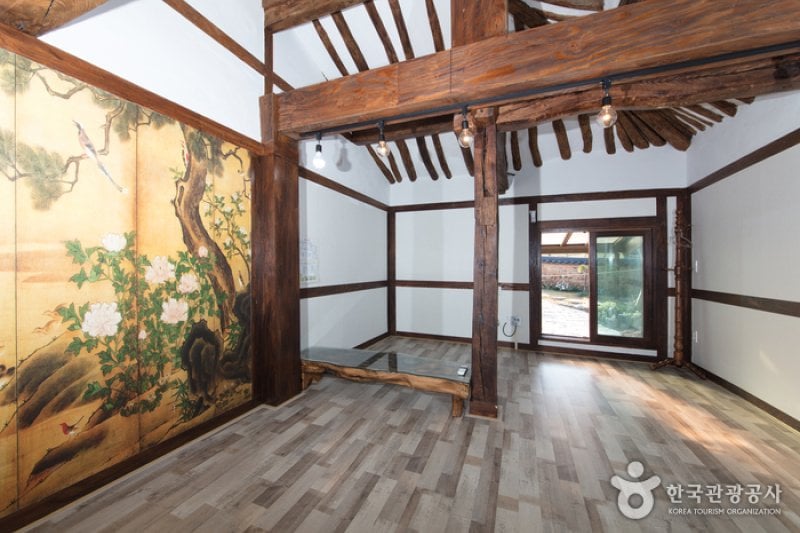 （株）山には花が咲く[韓国観光品質認証]（(주)산에는 꽃이피네[한국관광품질인증/Korea Quality]） (6/26)