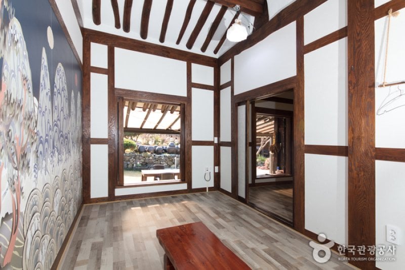 （株）山には花が咲く[韓国観光品質認証]（(주)산에는 꽃이피네[한국관광품질인증/Korea Quality]） (12/26)