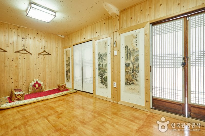 忍斉古宅 学忍堂（인재고택 학인당） (2/23)