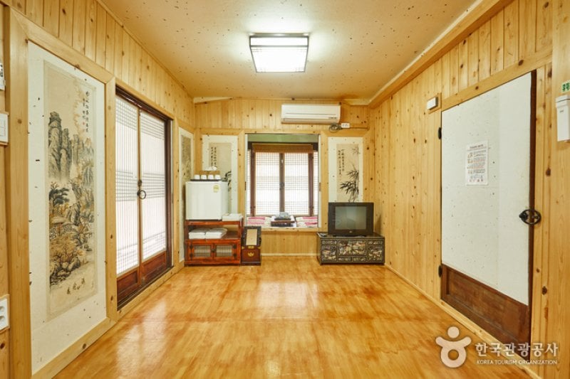 忍斉古宅 学忍堂（인재고택 학인당） (6/23)