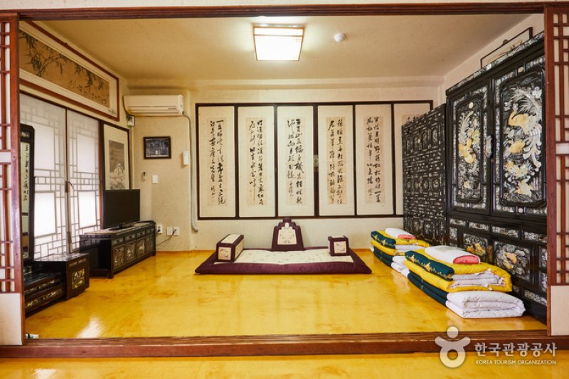 忍斉古宅 学忍堂（인재고택 학인당） (8/23)