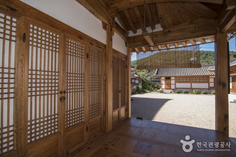 山清聿修園[韓国観光品質認証] (23/44)