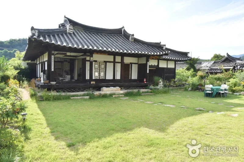 醒巌斎 [韓国観光品質認証]  (3/37)