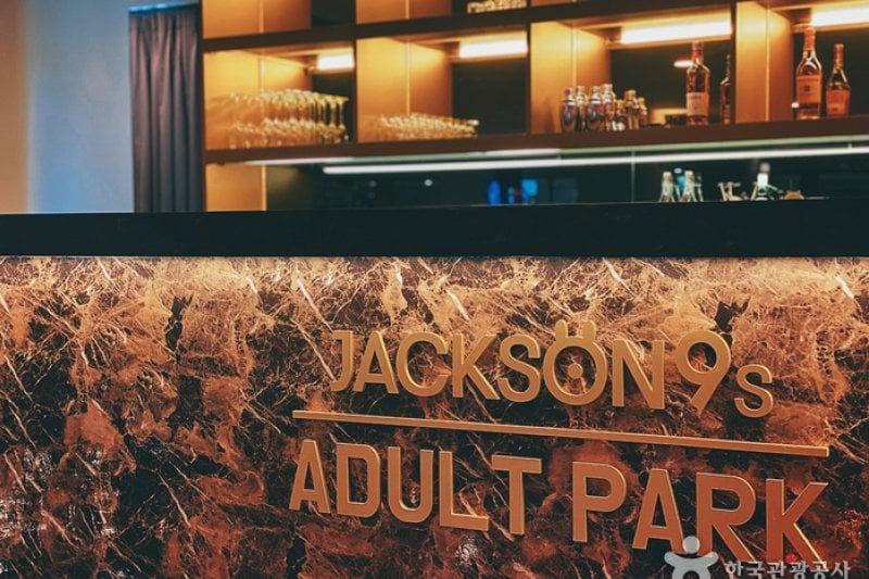 THE JACKSON9s HOTEL  (5/14)
