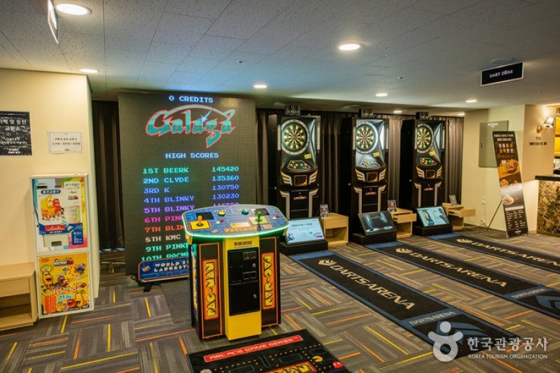 THE JACKSON9s HOTEL  (6/14)