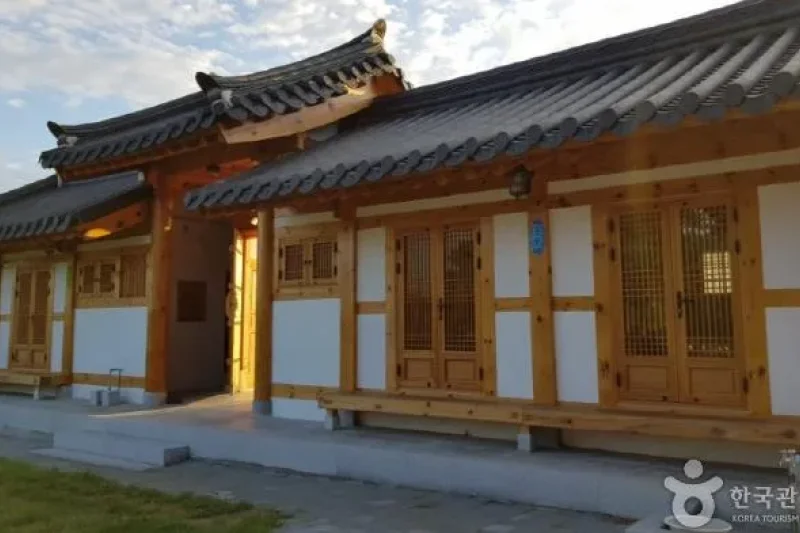 豊松斎 [韓国観光品質認証]  / 풍송재 [한국관광 품질인증/Korea Quality] (4/5)