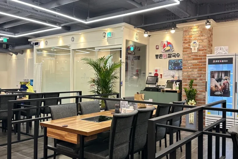 登村しゃぶカルグクス(トゥンチョンシャブカルグッス) 明洞店 - 明洞で最高の美食を堪能しよう！ (3/19)