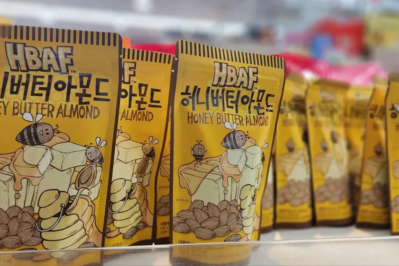 コリアマトゥ明洞店   Korea Mart Myeongdong Branch (12/18)