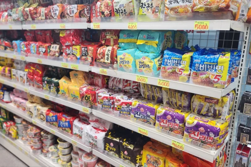 コリアマトゥ明洞店   Korea Mart Myeongdong Branch (15/18)