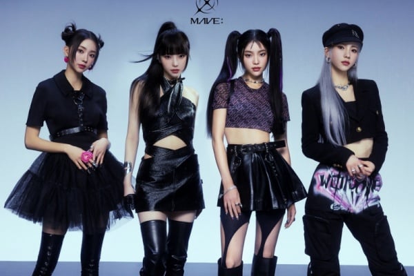 メタバースエンターテイメントの初のアイドルグループ 'メイブ(MAVE:)'、公式デビュー