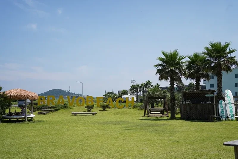 Bravo Beach (3/10)