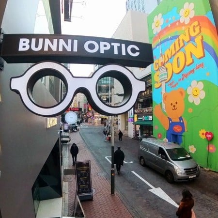 バニスタジオズ(BUNNI STUDIOS)メガネ 明洞本店(LENS TOWN 明洞店)