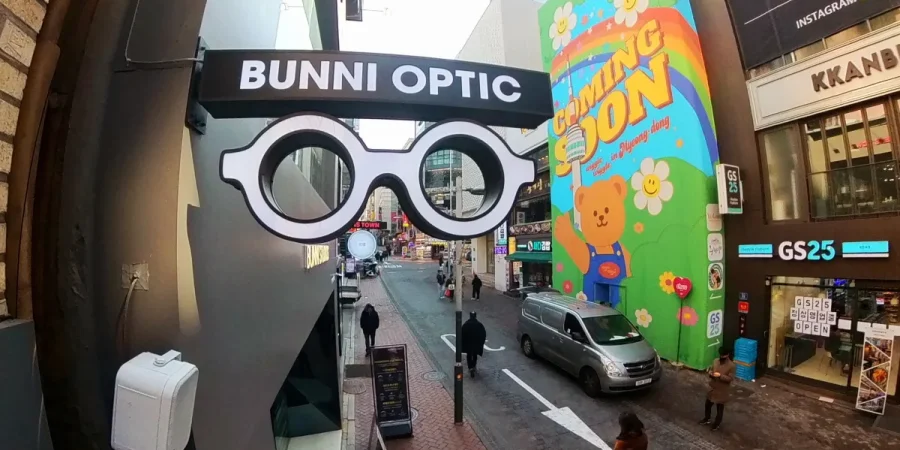 バニスタジオズ(BUNNI STUDIOS Optical)メガネ 明洞本店(LENS TOWN 明洞店)
