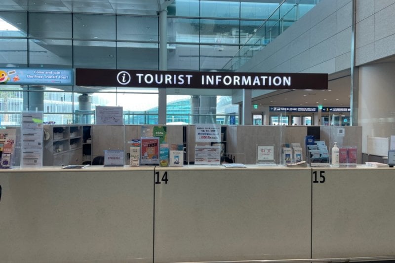 仁川国際空港観光案内所(第2ターミナル、西側) (2/5)