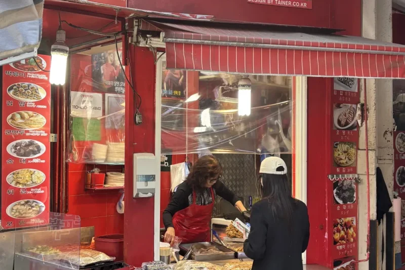新世界トッポッキ 明洞本店 (3/3)