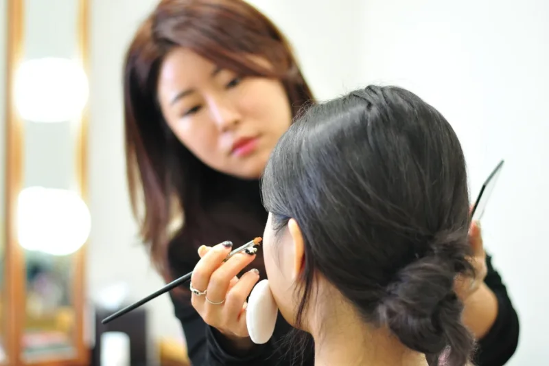カラディ(CARADI)ソウル ヘアサロン - 江南 ヘッドスパ（スクラブトリートメント）、韓流スタイリング（ヘア＆メイクアップ）、パーソナルカラー (23/70)