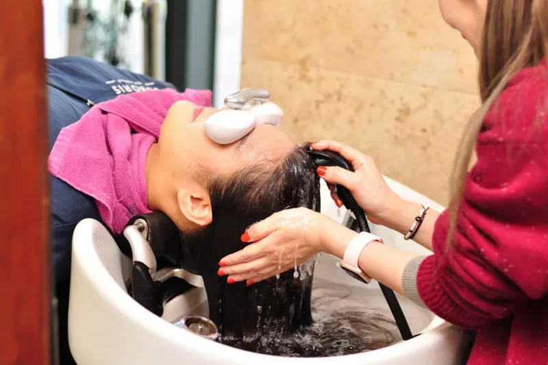 カラディ(CARADI)ソウル ヘアサロン - 江南 ヘッドスパ（スクラブトリートメント）、韓流スタイリング（ヘア＆メイクアップ）、パーソナルカラー (41/70)
