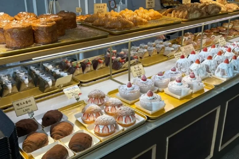 東洋塩田 BAKERY CAFE / スタジオ＆ギャラリー (1/30)