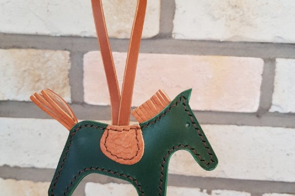 ジェミナン革工房（JEAMINAN Leather Studio）