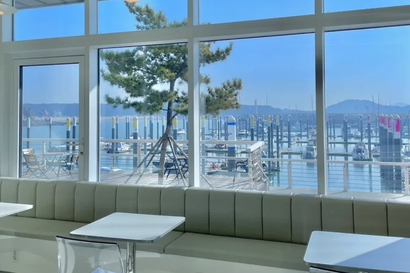 キーカフェ (Quay CAFE)