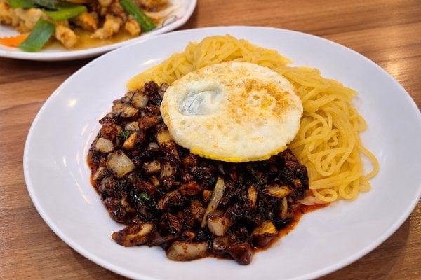 豊美（中華料理店）